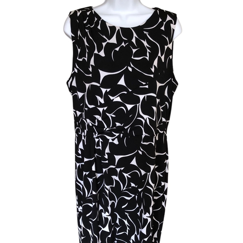 MSK BLACK‎ & WHITE SLEEVELESS DRESS SZ 14